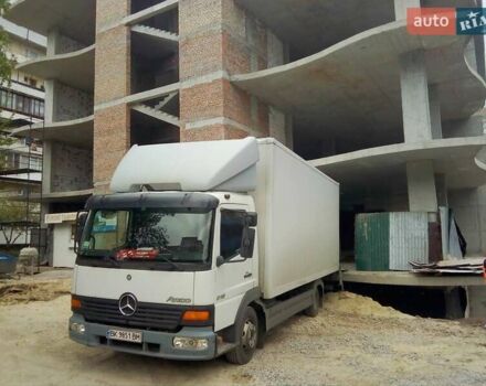 Білий Мерседес Атего, об'ємом двигуна 4.2 л та пробігом 850 тис. км за 17900 $, фото 1 на Automoto.ua