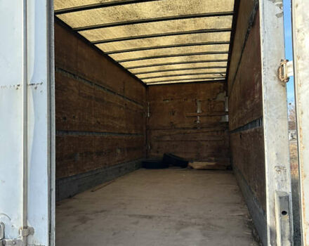 Білий Мерседес Атего, об'ємом двигуна 4.25 л та пробігом 920 тис. км за 16999 $, фото 6 на Automoto.ua