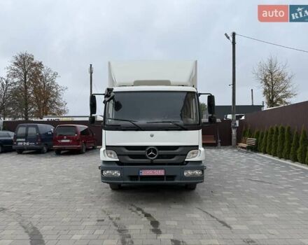Мерседес Атего 2012 в Бучаче на Automoto.ua Белый Мерседес Атего, объемом двигателя 4.3 л и пробегом 645 тыс. км за 31950 $, фото 3 на Automoto.ua