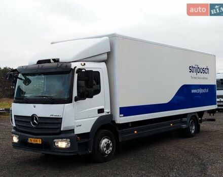 Білий Мерседес Атего, об'ємом двигуна 5.2 л та пробігом 610 тис. км за 33900 $, фото 2 на Automoto.ua