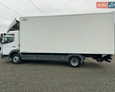 Белый Мерседес Атего, объемом двигателя 0 л и пробегом 353 тыс. км за 27900 $, фото 6 на Automoto.ua