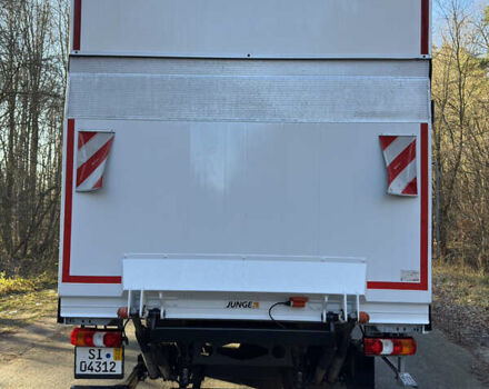 Белый Мерседес Атего, объемом двигателя 5.1 л и пробегом 307 тыс. км за 43700 $, фото 7 на Automoto.ua