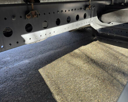 Белый Мерседес Атего, объемом двигателя 5.1 л и пробегом 307 тыс. км за 43700 $, фото 13 на Automoto.ua