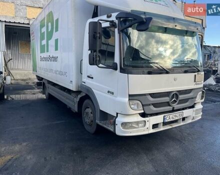 Білий Мерседес Атего, об'ємом двигуна 4.25 л та пробігом 326 тис. км за 21000 $, фото 2 на Automoto.ua