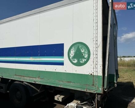Білий Мерседес Атего, об'ємом двигуна 0 л та пробігом 320 тис. км за 5500 $, фото 1 на Automoto.ua
