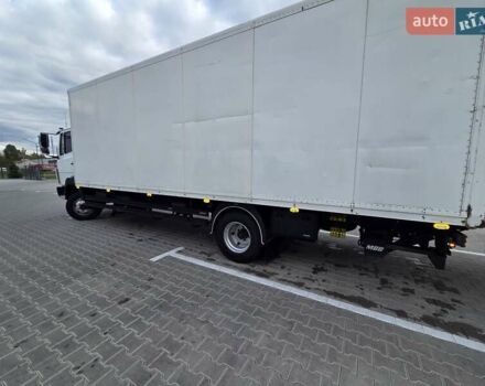 Білий Мерседес Атего, об'ємом двигуна 4.3 л та пробігом 600 тис. км за 10000 $, фото 2 на Automoto.ua