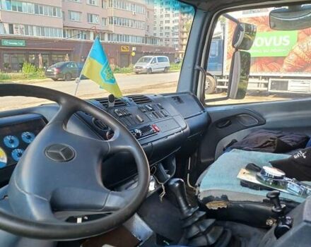 Белый Мерседес Атего, объемом двигателя 4.2 л и пробегом 505 тыс. км за 11000 $, фото 5 на Automoto.ua