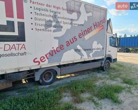 Белый Мерседес Атего, объемом двигателя 4.2 л и пробегом 505 тыс. км за 11000 $, фото 13 на Automoto.ua