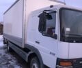 Белый Мерседес Атего, объемом двигателя 4.2 л и пробегом 654 тыс. км за 14000 $, фото 1 на Automoto.ua