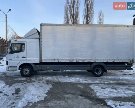 Белый Мерседес Атего, объемом двигателя 4.25 л и пробегом 9 тыс. км за 14000 $, фото 2 на Automoto.ua