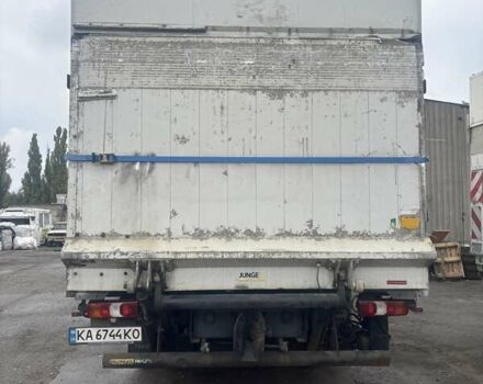 Белый Мерседес Атего, объемом двигателя 4.3 л и пробегом 700 тыс. км за 10000 $, фото 6 на Automoto.ua