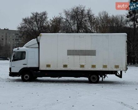 Белый Мерседес Атего, объемом двигателя 4.2 л и пробегом 842 тыс. км за 9990 $, фото 5 на Automoto.ua
