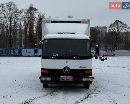 Белый Мерседес Атего, объемом двигателя 4.2 л и пробегом 842 тыс. км за 9990 $, фото 1 на Automoto.ua