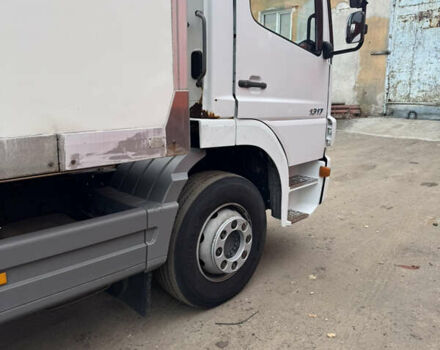 Мерседес Атего 2007 в Киеве на Automoto.ua Белый Мерседес Атего, объемом двигателя 4.3 л и пробегом 613 тыс. км за 22000 $, фото 23 на Automoto.ua