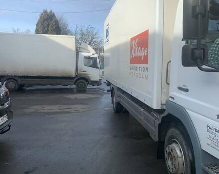 Белый Мерседес Атего, объемом двигателя 4.2 л и пробегом 690 тыс. км за 26900 $, фото 3 на Automoto.ua