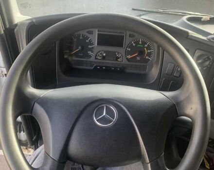 Белый Мерседес Атего, объемом двигателя 4.2 л и пробегом 690 тыс. км за 26900 $, фото 10 на Automoto.ua