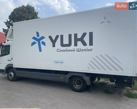 Белый Мерседес Атего, объемом двигателя 4.25 л и пробегом 933 тыс. км за 19300 $, фото 3 на Automoto.ua
