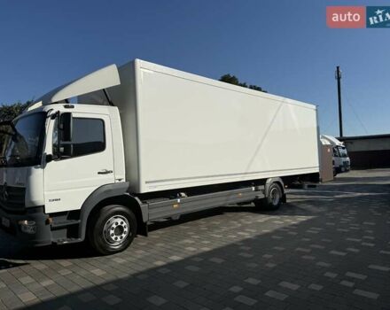 Белый Мерседес Атего, объемом двигателя 0 л и пробегом 197 тыс. км за 40850 $, фото 1 на Automoto.ua