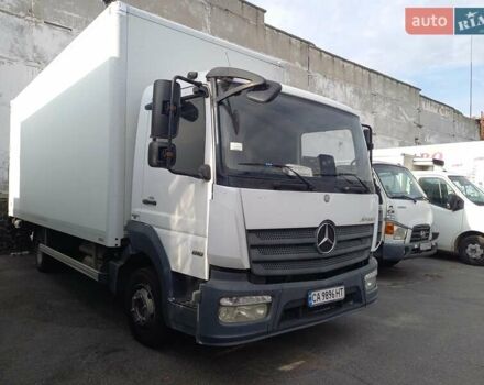 Мерседес Атего 2017 в Черкассах на Automoto.ua Белый Мерседес Атего, объемом двигателя 5.1 л и пробегом 380 тыс. км за 30000 $, фото 1 на Automoto.ua