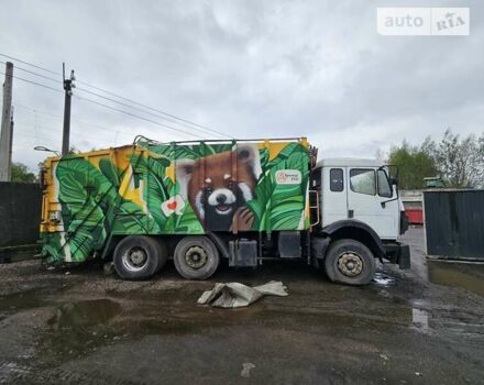 Білий Мерседес Атего, об'ємом двигуна 11 л та пробігом 300 тис. км за 10000 $, фото 4 на Automoto.ua