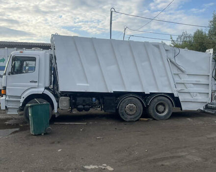 Мерседес Атего 1999 в Ивано-Франковске на Automoto.ua Белый Мерседес Атего, объемом двигателя 6 л и пробегом 0 тыс. км за 15400 $, фото 2 на Automoto.ua