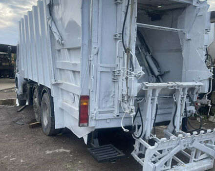 Мерседес Атего 1999 в Ивано-Франковске на Automoto.ua Белый Мерседес Атего, объемом двигателя 6 л и пробегом 0 тыс. км за 15400 $, фото 6 на Automoto.ua