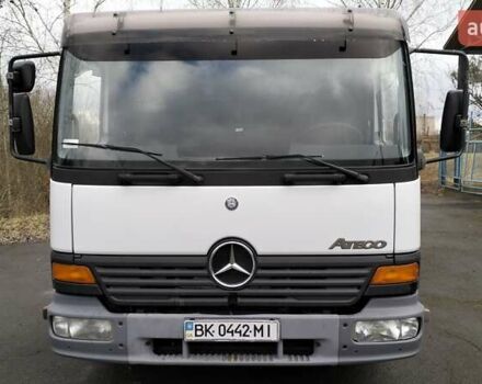Белый Мерседес Атего, объемом двигателя 4.25 л и пробегом 561 тыс. км за 17200 $, фото 1 на Automoto.ua