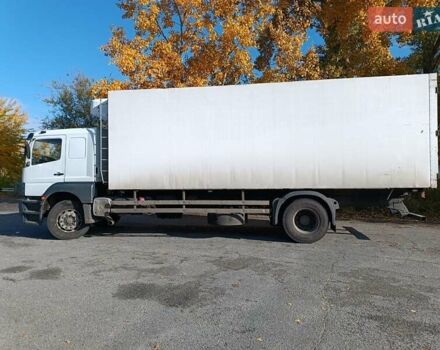 Мерседес Атего 2000 в Днепре (Днепропетровске) на Automoto.ua Белый Мерседес Атего, объемом двигателя 6.37 л и пробегом 1 тыс. км за 15000 $, фото 5 на Automoto.ua