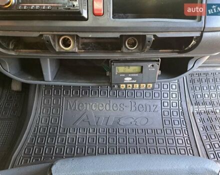 Мерседес Атего 2000 в Запорожье на Automoto.ua Белый Мерседес Атего, объемом двигателя 4.6 л и пробегом 450 тыс. км за 16300 $, фото 23 на Automoto.ua