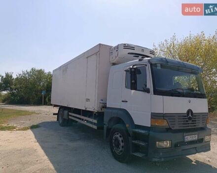 Білий Мерседес Атего, об'ємом двигуна 6 л та пробігом 400 тис. км за 14000 $, фото 2 на Automoto.ua