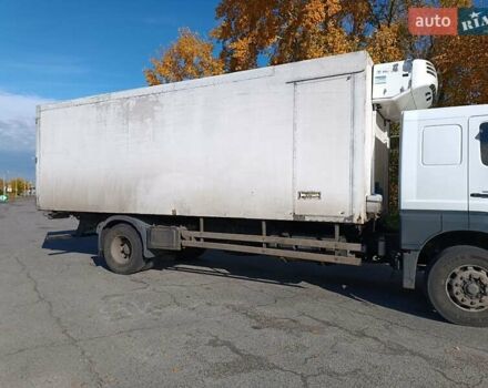 Мерседес Атего 2000 в Днепре (Днепропетровске) на Automoto.ua Белый Мерседес Атего, объемом двигателя 6.37 л и пробегом 1 тыс. км за 15000 $, фото 3 на Automoto.ua