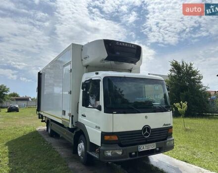 Білий Мерседес Атего, об'ємом двигуна 4.2 л та пробігом 750 тис. км за 21500 $, фото 1 на Automoto.ua