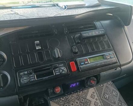 Белый Мерседес Атего, объемом двигателя 6.4 л и пробегом 760 тыс. км за 21000 $, фото 10 на Automoto.ua