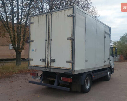 Белый Мерседес Атего, объемом двигателя 4.25 л и пробегом 433 тыс. км за 17999 $, фото 3 на Automoto.ua