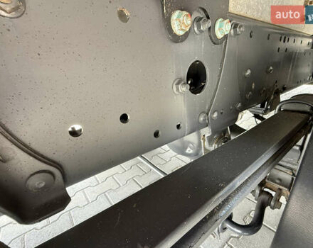 Мерседес Атего 2013 в Харькове на Automoto.ua Белый Мерседес Атего, объемом двигателя 4.3 л и пробегом 318 тыс. км за 34800 $, фото 13 на Automoto.ua