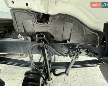 Мерседес Атего 2013 в Харькове на Automoto.ua Белый Мерседес Атего, объемом двигателя 4.8 л и пробегом 369 тыс. км за 39500 $, фото 12 на Automoto.ua