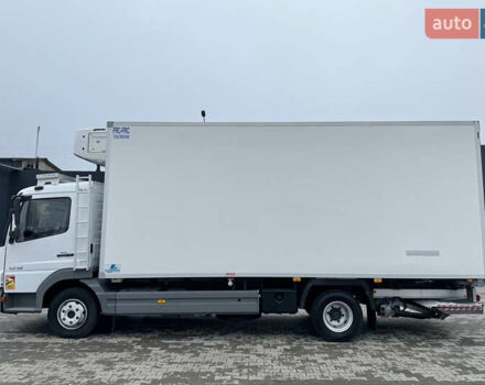 Білий Мерседес Атего, об'ємом двигуна 4.3 л та пробігом 251 тис. км за 37500 $, фото 1 на Automoto.ua