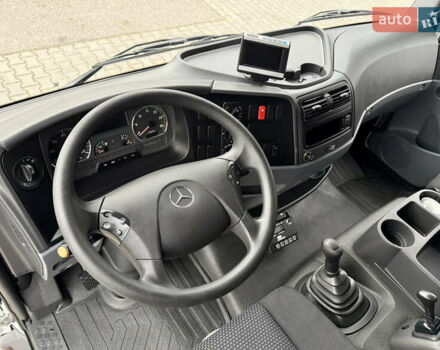 Белый Мерседес Атего, объемом двигателя 4.3 л и пробегом 95 тыс. км за 42500 $, фото 66 на Automoto.ua