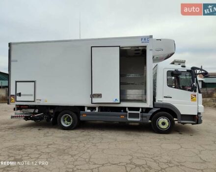 Белый Мерседес Атего, объемом двигателя 4.3 л и пробегом 238 тыс. км за 33800 $, фото 5 на Automoto.ua