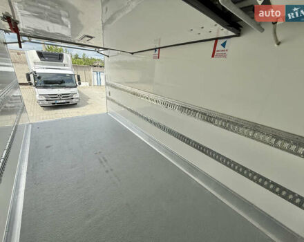 Мерседес Атего 2013 в Харькове на Automoto.ua Белый Мерседес Атего, объемом двигателя 4.3 л и пробегом 318 тыс. км за 34800 $, фото 28 на Automoto.ua