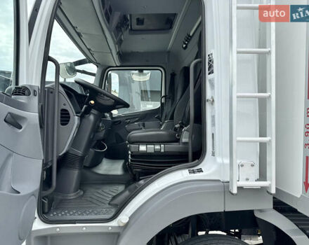 Мерседес Атего 2013 в Харькове на Automoto.ua Белый Мерседес Атего, объемом двигателя 4.8 л и пробегом 369 тыс. км за 39500 $, фото 55 на Automoto.ua