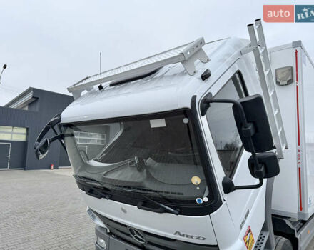 Белый Мерседес Атего, объемом двигателя 4.3 л и пробегом 95 тыс. км за 42500 $, фото 69 на Automoto.ua