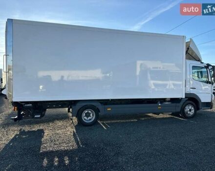 Белый Мерседес Атего, объемом двигателя 4.3 л и пробегом 469 тыс. км за 26900 $, фото 8 на Automoto.ua