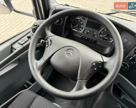 Белый Мерседес Атего, объемом двигателя 4.3 л и пробегом 95 тыс. км за 42500 $, фото 58 на Automoto.ua