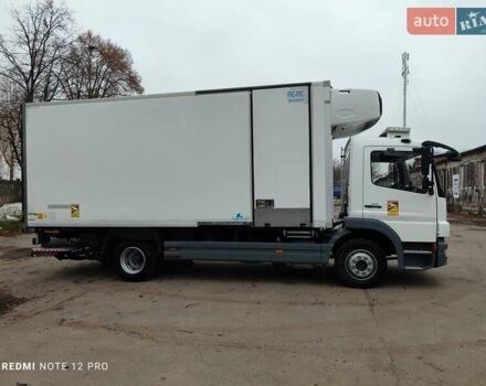 Белый Мерседес Атего, объемом двигателя 4.7 л и пробегом 356 тыс. км за 36000 $, фото 4 на Automoto.ua