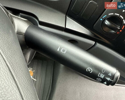 Мерседес Атего 2013 в Харькове на Automoto.ua Белый Мерседес Атего, объемом двигателя 4.8 л и пробегом 369 тыс. км за 39500 $, фото 53 на Automoto.ua