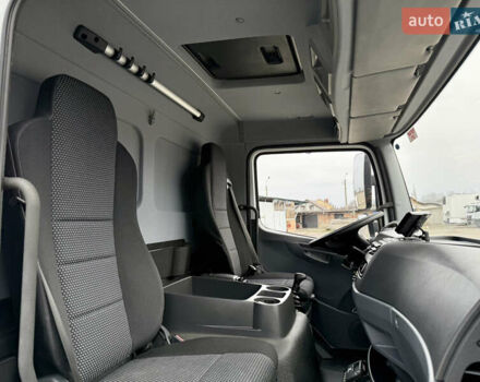 Белый Мерседес Атего, объемом двигателя 4.3 л и пробегом 95 тыс. км за 42500 $, фото 54 на Automoto.ua