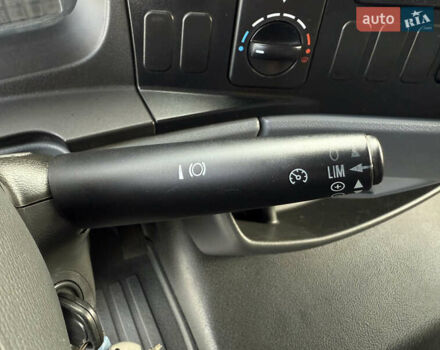 Мерседес Атего 2013 в Харькове на Automoto.ua Белый Мерседес Атего, объемом двигателя 4.3 л и пробегом 318 тыс. км за 34800 $, фото 46 на Automoto.ua