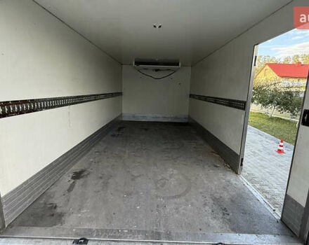 Белый Мерседес Атего, объемом двигателя 4.2 л и пробегом 325 тыс. км за 26900 $, фото 11 на Automoto.ua