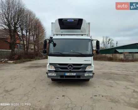 Белый Мерседес Атего, объемом двигателя 4.3 л и пробегом 238 тыс. км за 33800 $, фото 1 на Automoto.ua